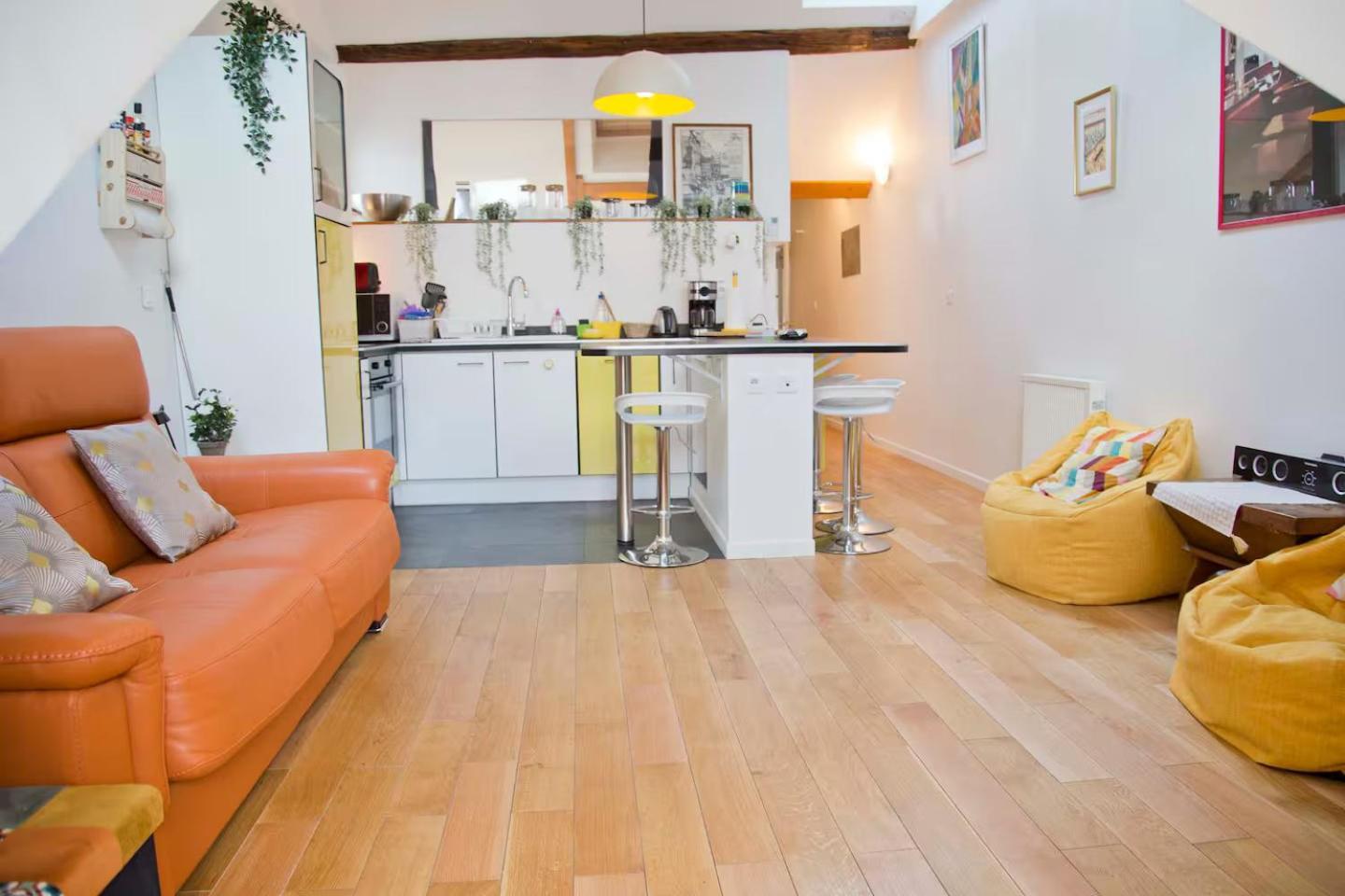 Rue Mouffetard Apartment *